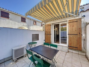 Appartement 2 pièces avec climatisation proche centre, Stes-Maries-de-la-Mer, 4 personnes - FR-1-475-140